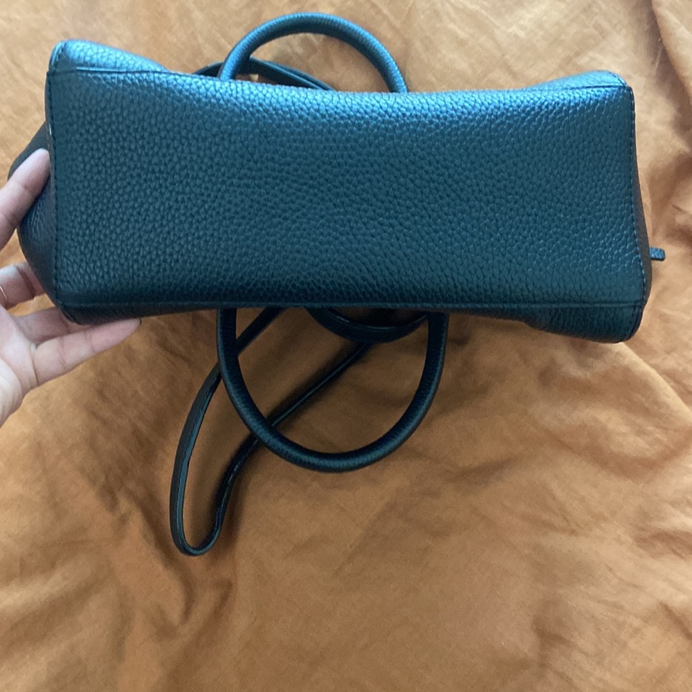 Kate Spade Purse - Picture 6 of 6